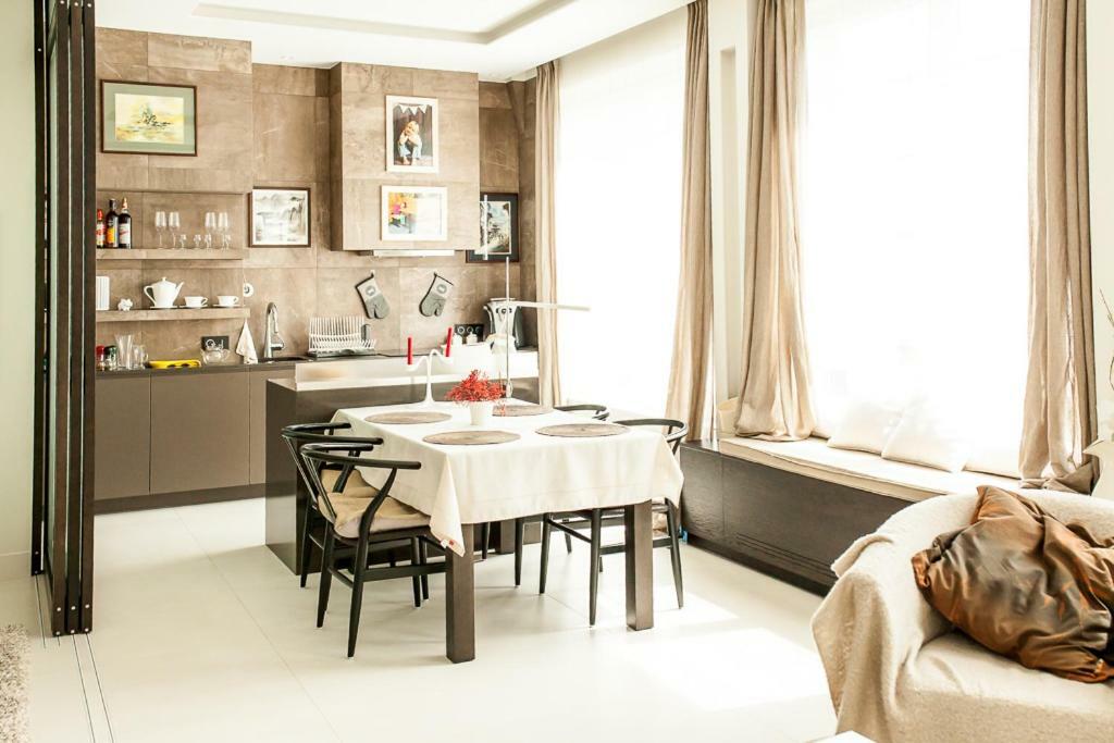 Okolnik Apartment ワルシャワ エクステリア 写真